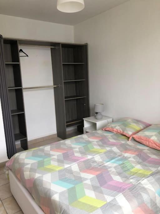 Appartement Balcon, Place De Parking, Centre Ville Valence  Bagian luar foto
