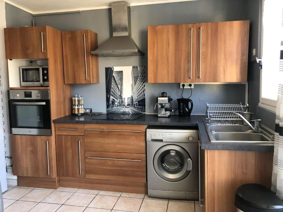 Appartement Balcon, Place De Parking, Centre Ville Valence  Bagian luar foto